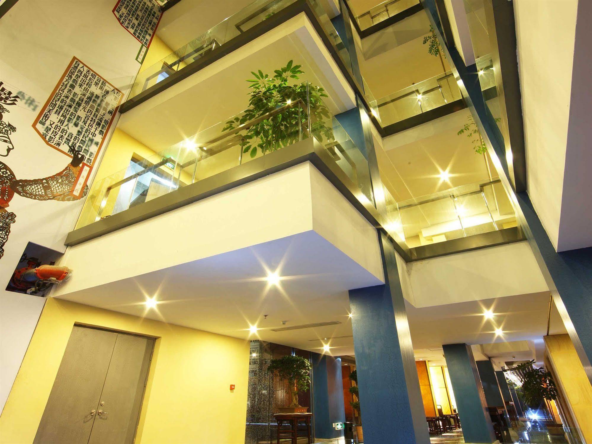 China Community Art Habitat Hotel Qingdao Exterior foto